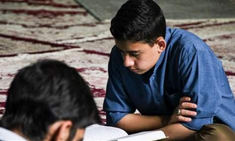 قریباً ... إطلاق 40 مدرسة متخصصة في تحفيظ القرآن في إیران