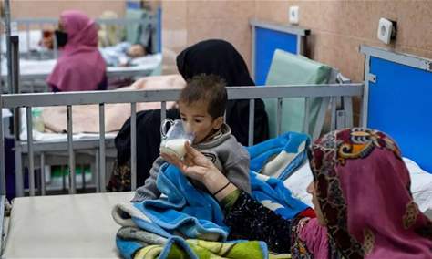 وفاة 31 طفلاً وإصابة نحو 4 آلاف آخرين بوباء الكوليرا في أفغانستان