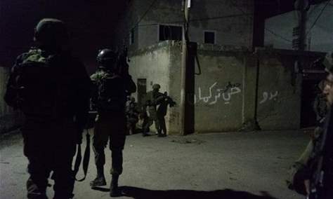 اشتباكات مسلحة في قباطية و7 إصابات برصاص الاحتلال خلال محاصرة أحد المنازل