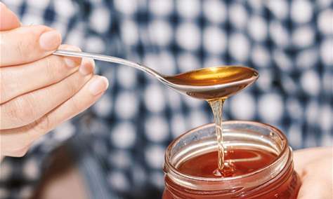 ما هي الكمية اليومية المسموح بتناولها من العسل؟